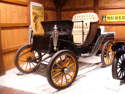 1906 Pope Waverly Electric Carriage