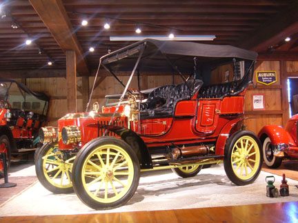 1906 Stanley Steamer Touring Car