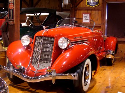 1936 Auburn Boat-Tail Speedster
