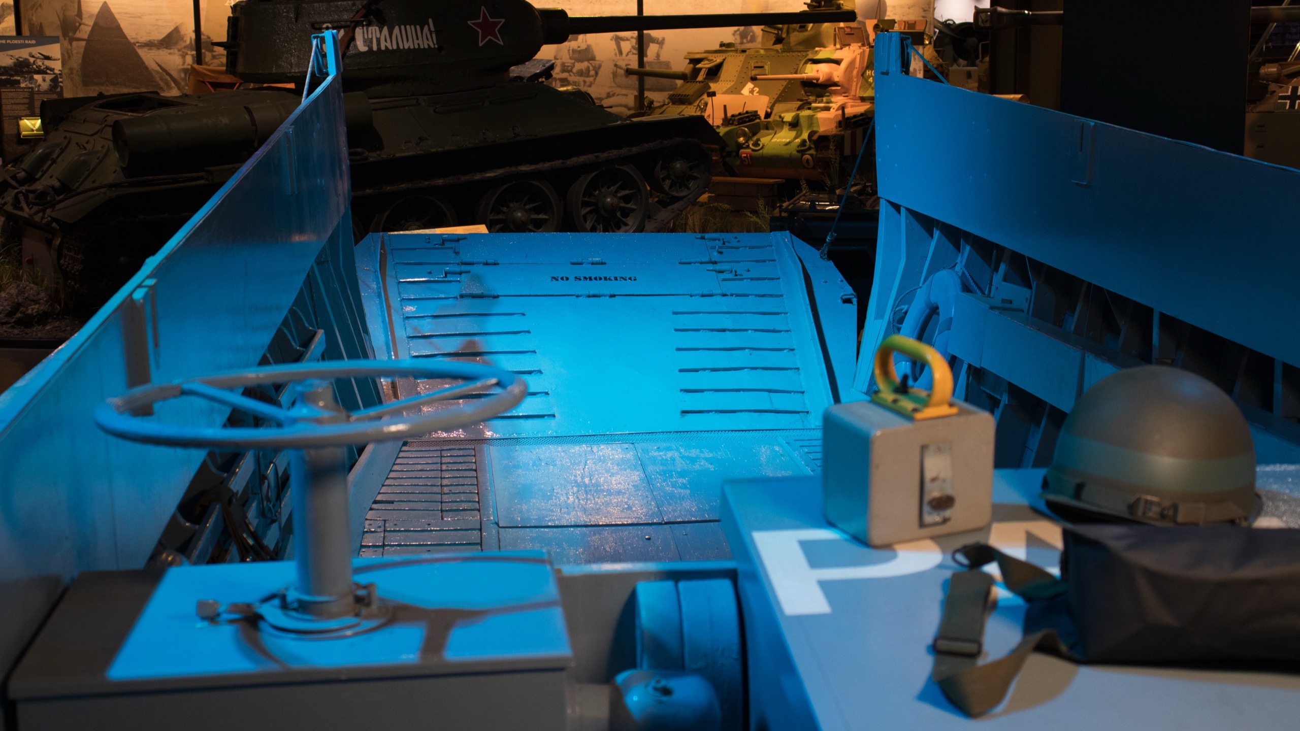 1943 LCVP Landing Craft, Vehicle, Personnel - Higgins Boat, interior