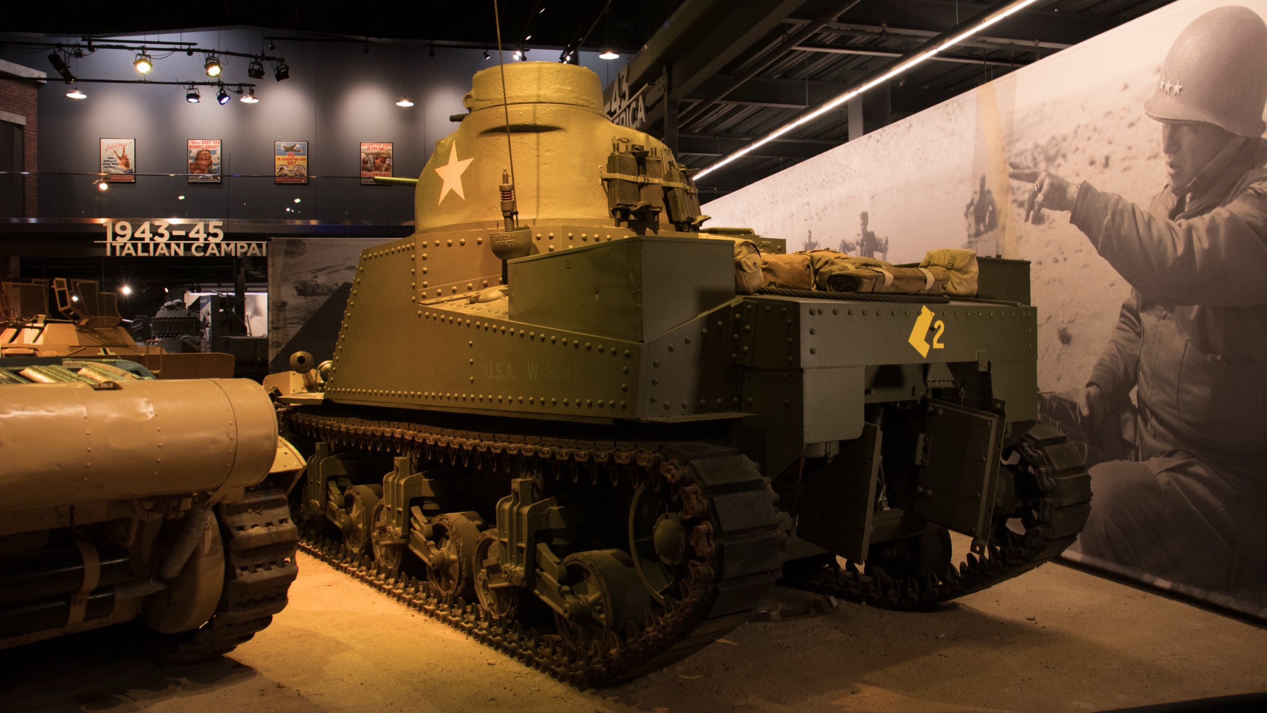 1941 M3 Lee, rear