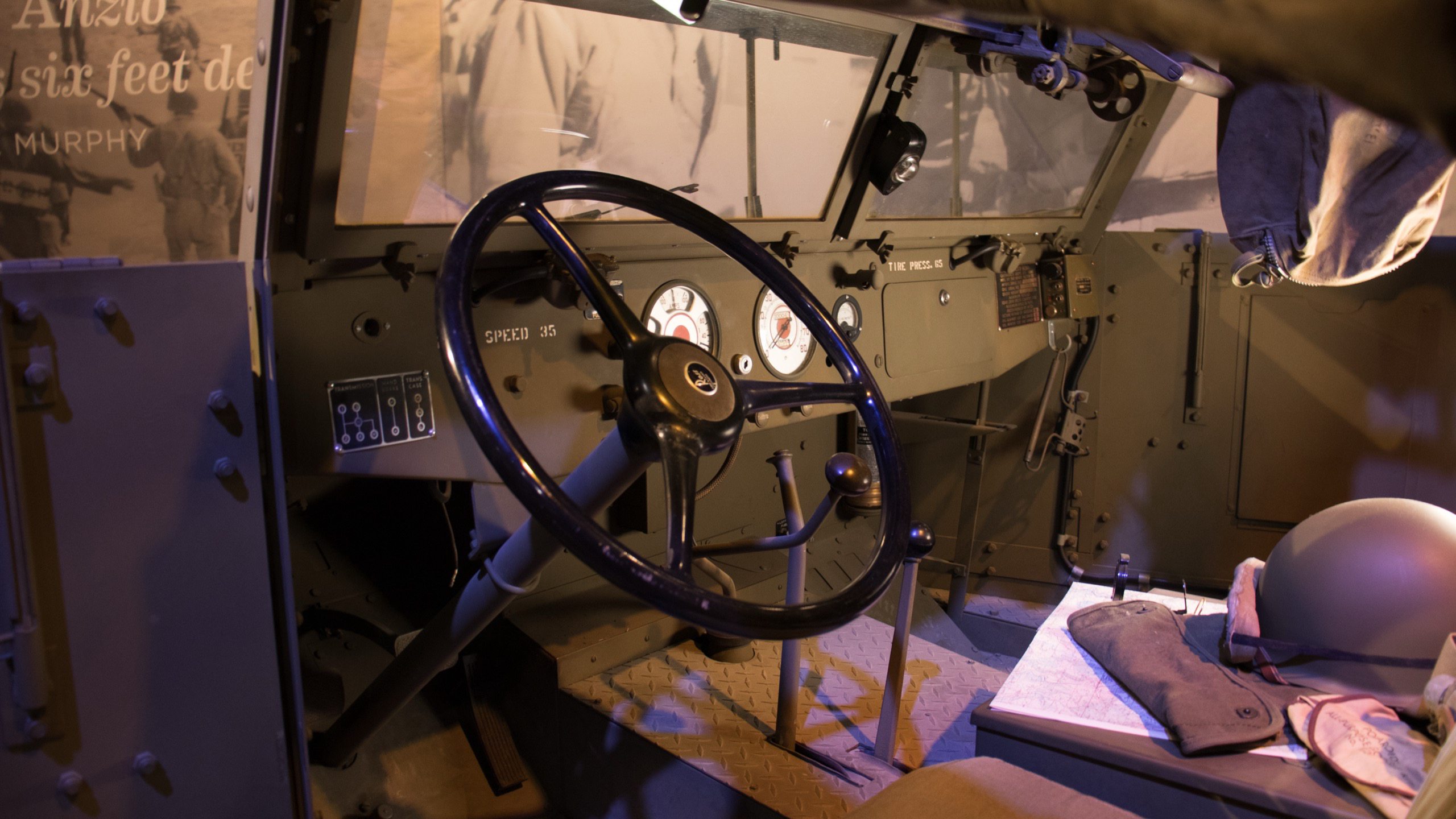 1941 M3A1 Scout Car, interior