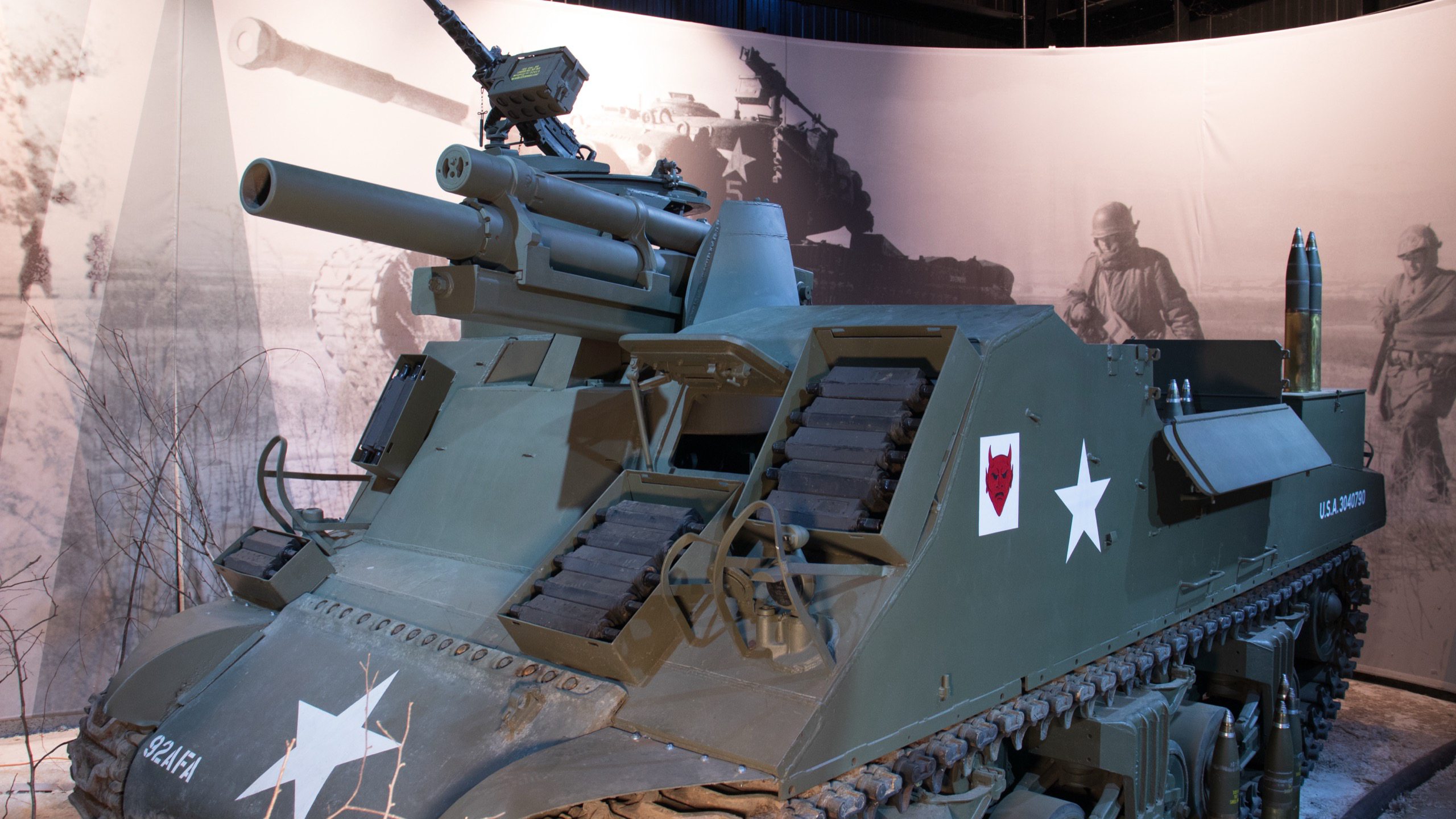 1950 M7B2 Priest, front left