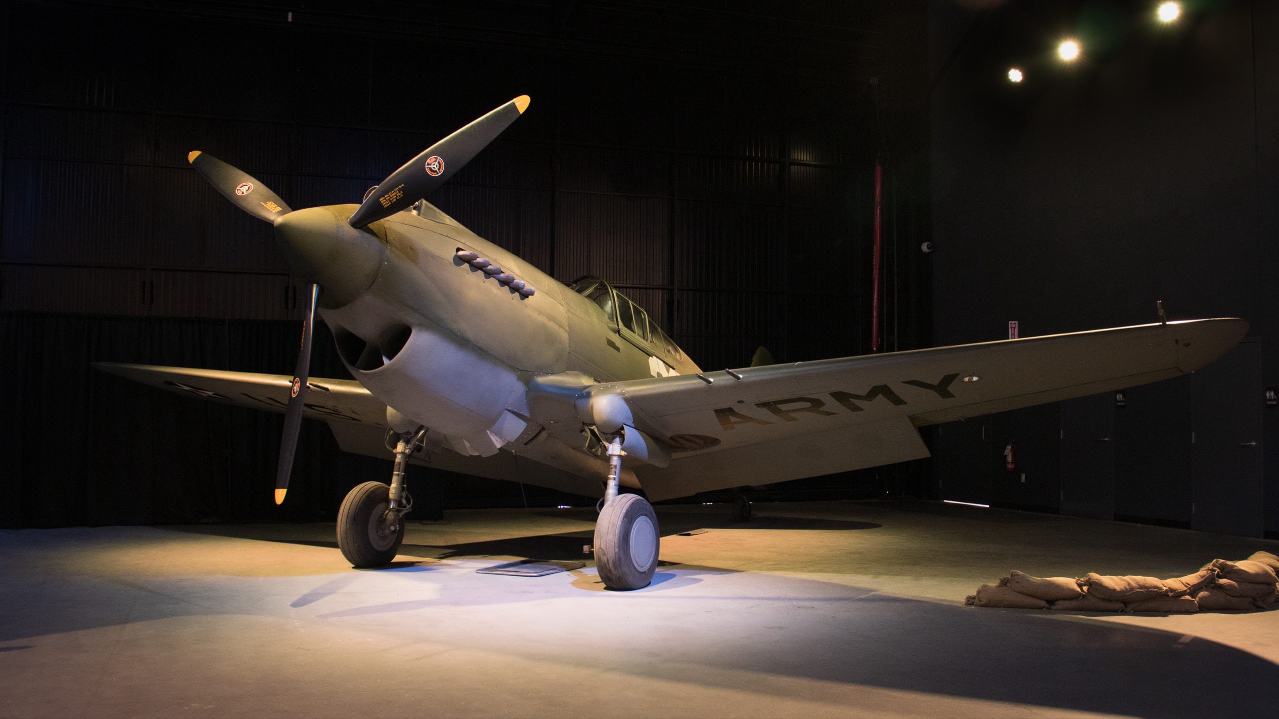1941 Curtiss-Wright P-40B Tomahawk "Pearl Harbor", hero image