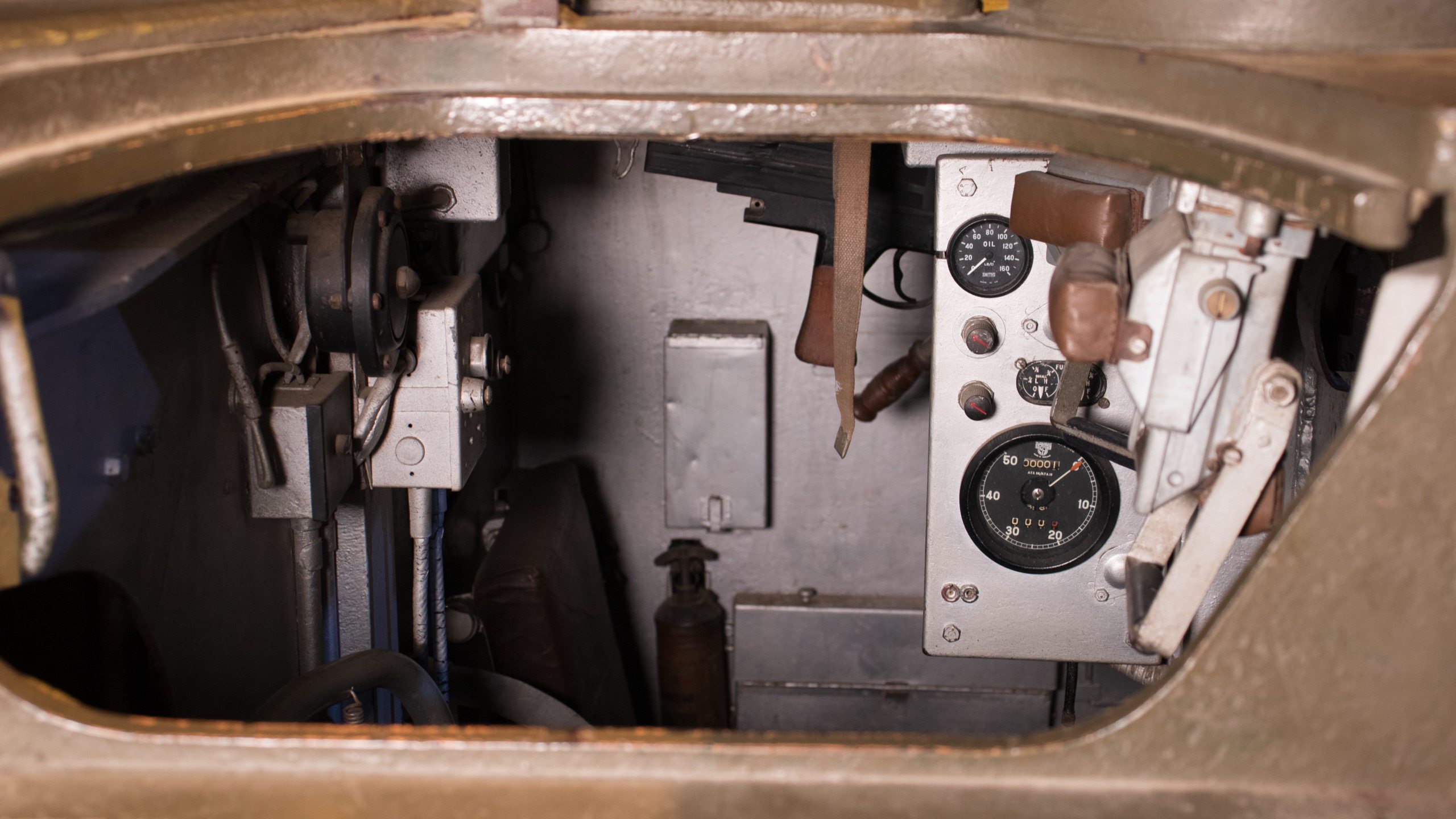 1944 Comet I (A34), interior