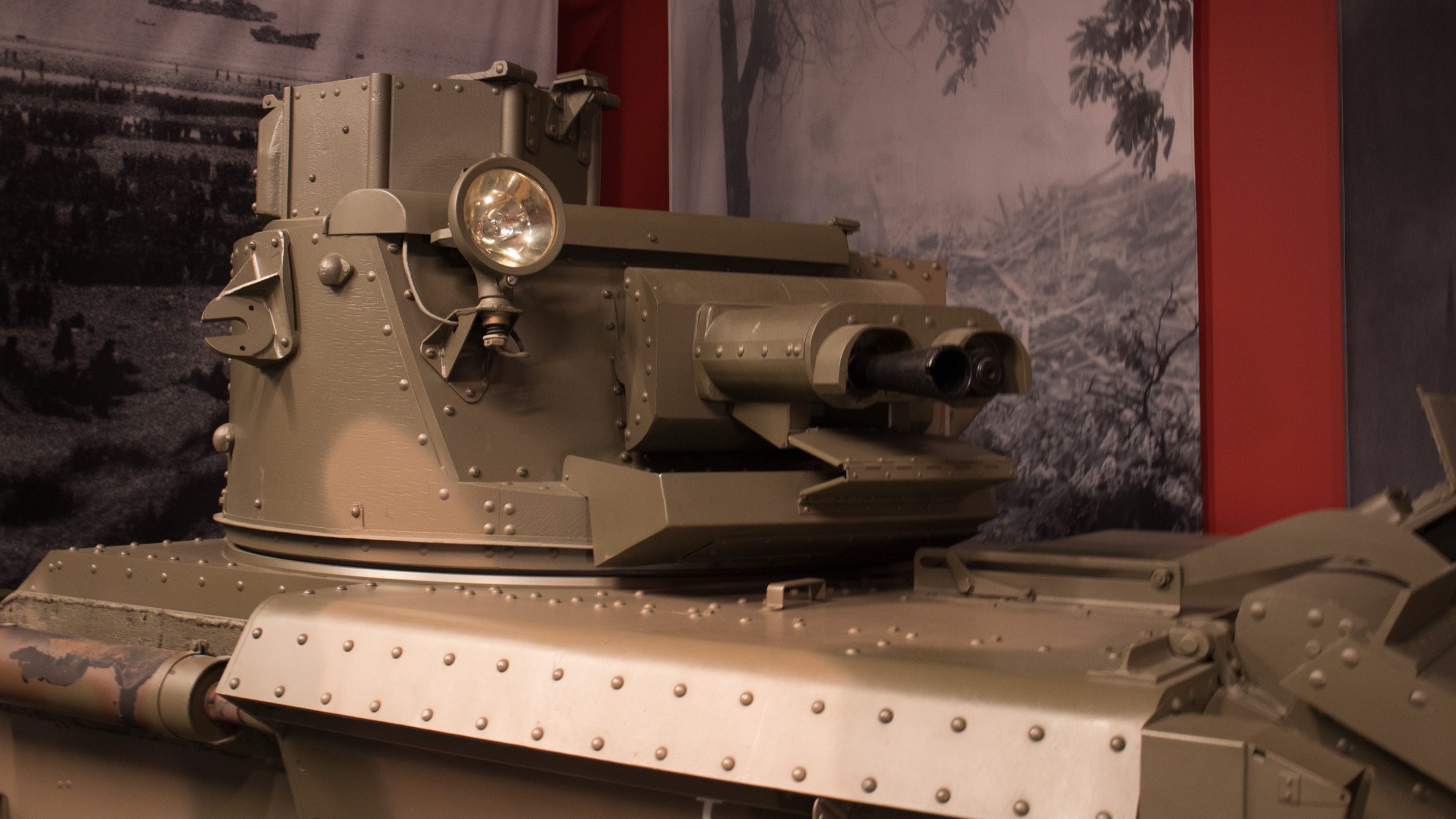 1936 Vickers-Armstrongs Mk.VI, turret
