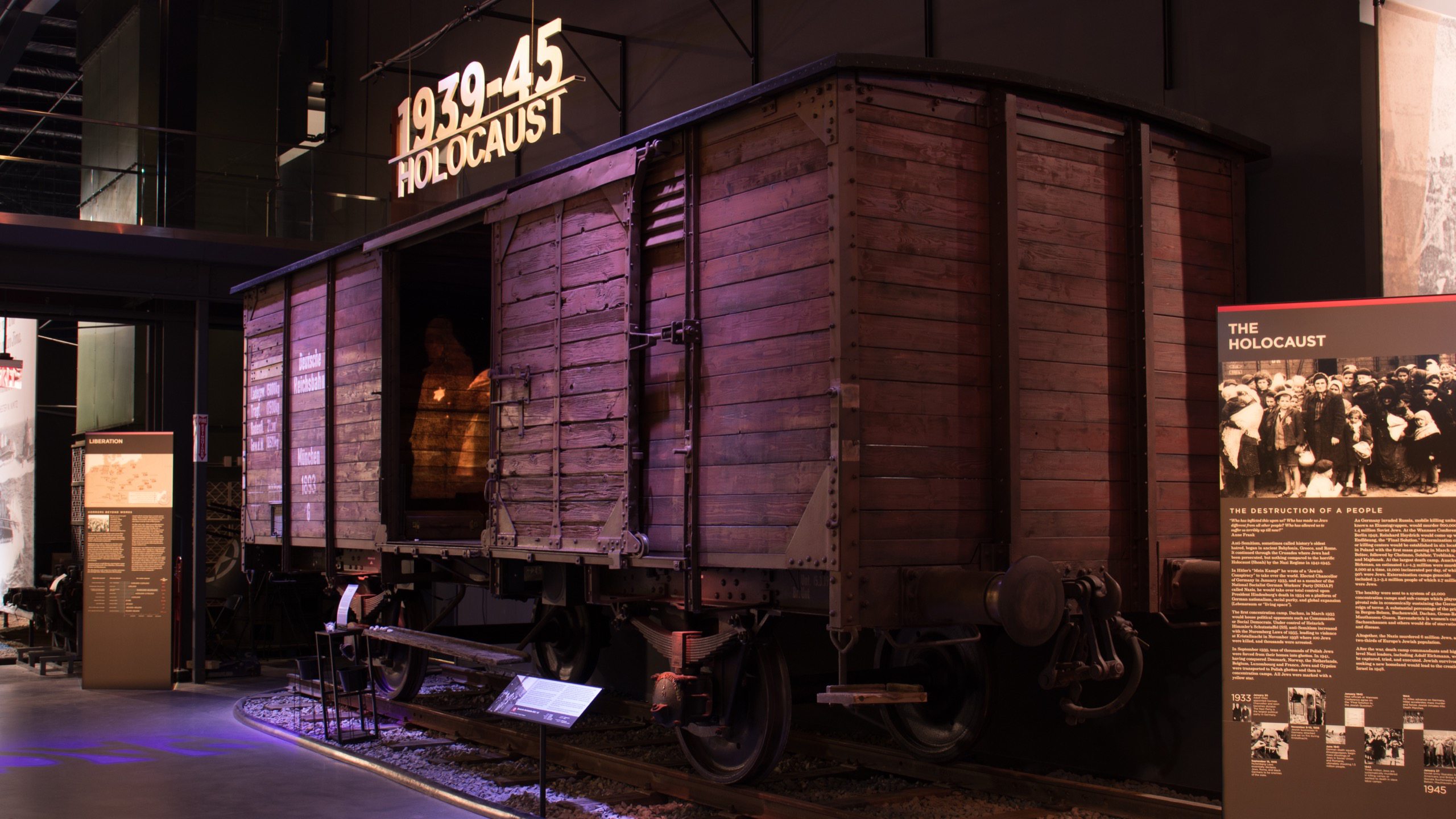 1903 Deutches Reichsbahn Type G03 / A2 Covered Freight Wagon Rail Car, right side