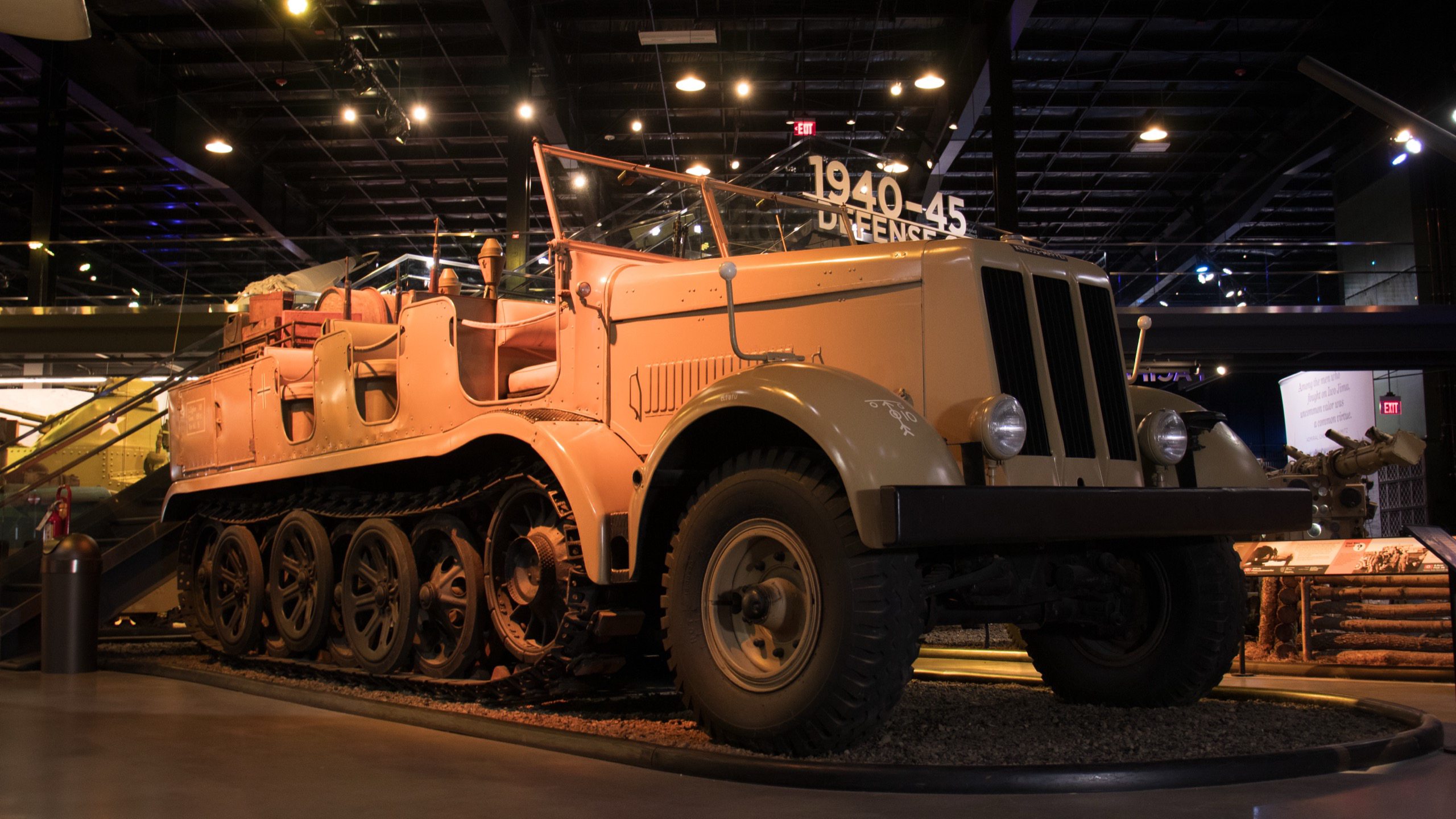 1943 Sonderkraftfahrzeug Sd.Kfz. 8, hero image