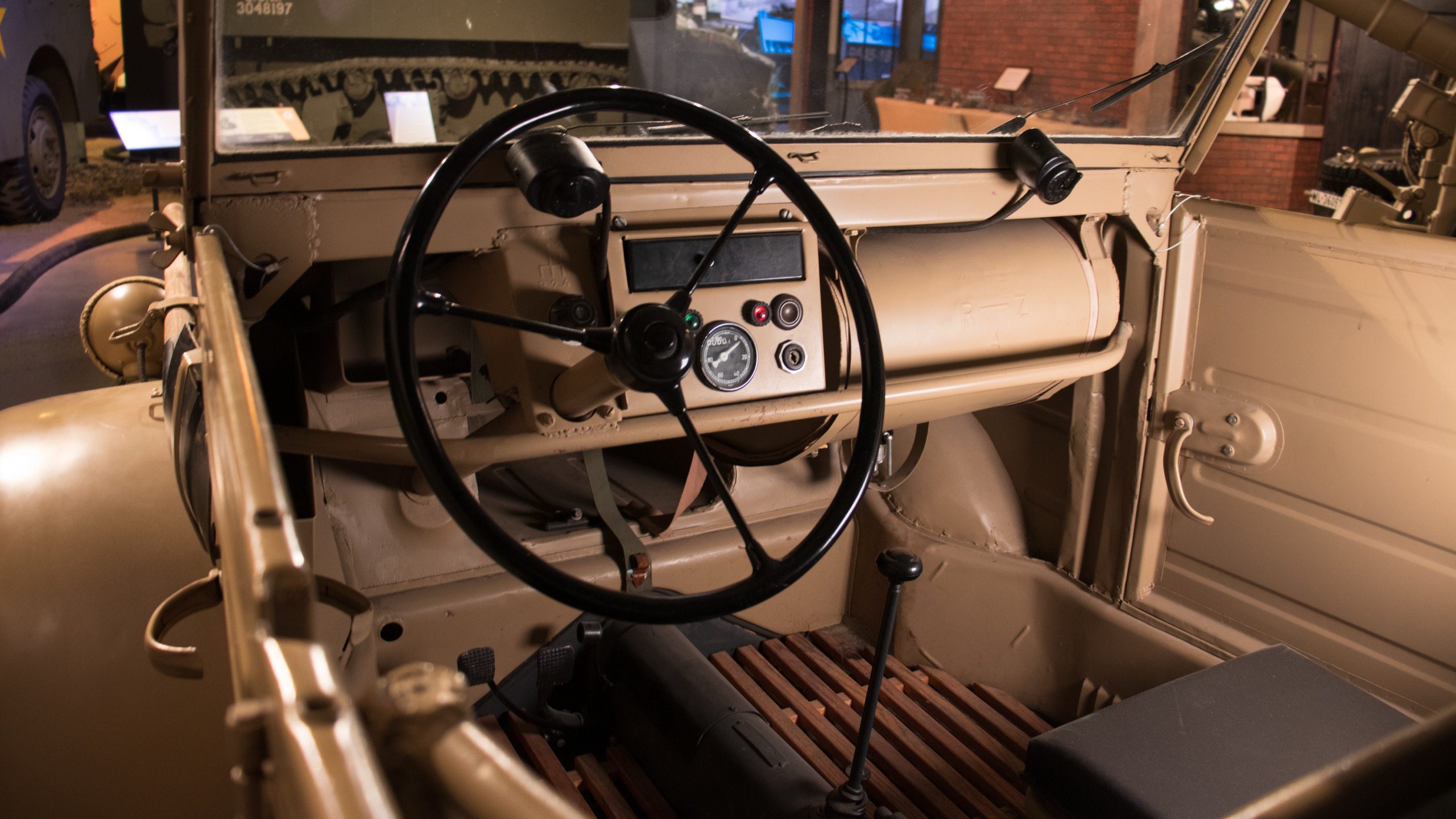 1941 Type 82 Kübelwagen, interior