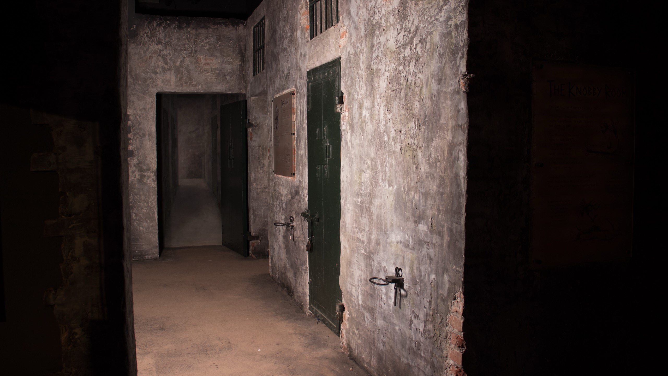 1896 H?a Lò Prison - Original "Hanoi Hilton" POW Cell, hallway
